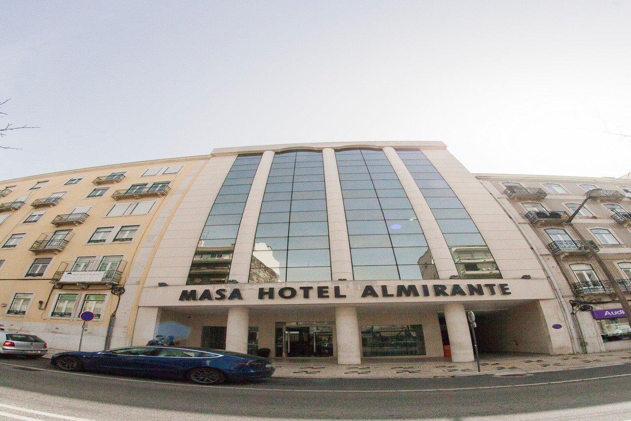 Masa Almirante Hotel 3*
