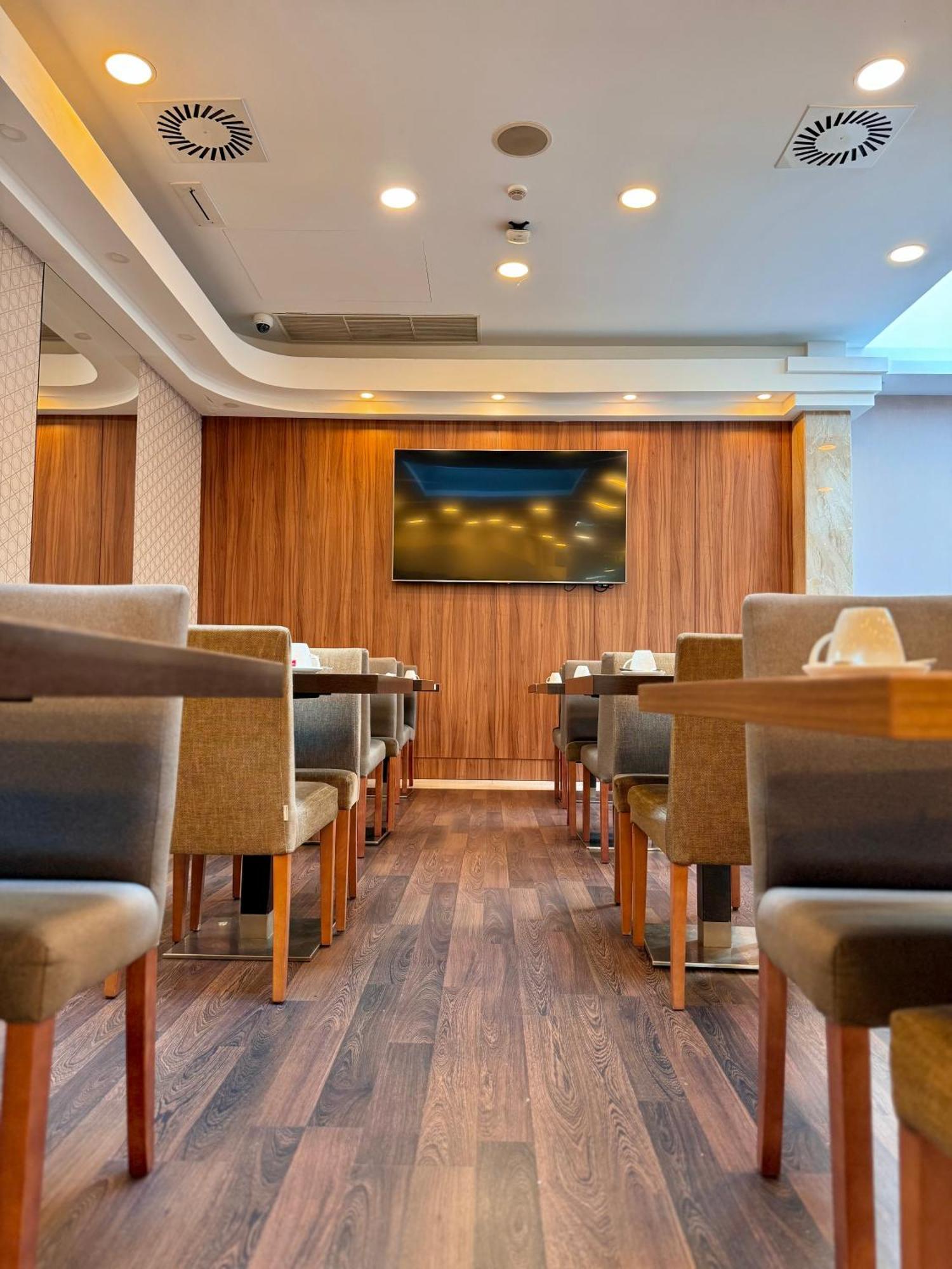 Hotel The Masa Almirante Stylish